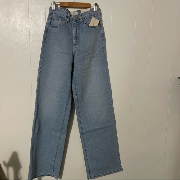 Universal Thread High-Waisted Jeans - Picture 7 of 7